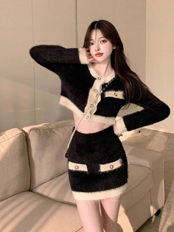 Mink Velvet kötött kardigán nőknek, hosszú ujjú, kerek nyakú, szűk fazon, akril keverék