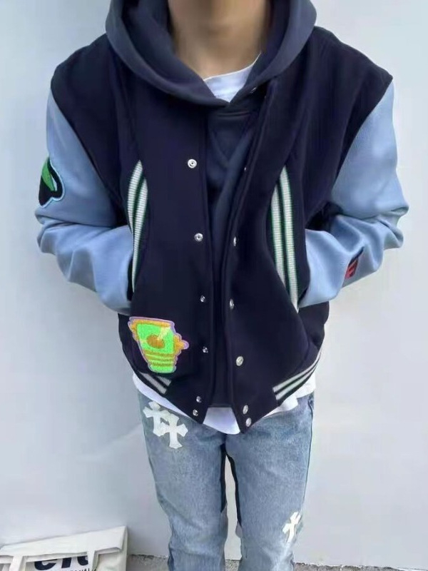 Uniszex kardigán dzseki, egyetemi stílus, patchwork varrással, pamut-keverék anyag, poliészter bélés, állon álló gallér, laza szabás