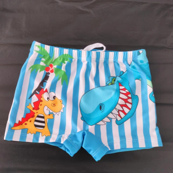 Παιδικά εμπριμέ boxer μαγιό για αγόρια, πολυεστέρας, 88% πολυεστερές, ύφασμα 200 g/m2, επένδυση 95% πολυεστέρα, κατάλληλα για κολύμβηση και ρηχά κολύμβηση