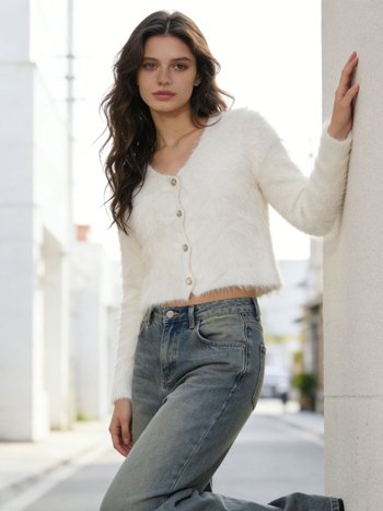 Cardigan tricotat din blană artificială de vizon, gros, guler rotund, mâneci lungi, închidere cu nasturi pe un rând