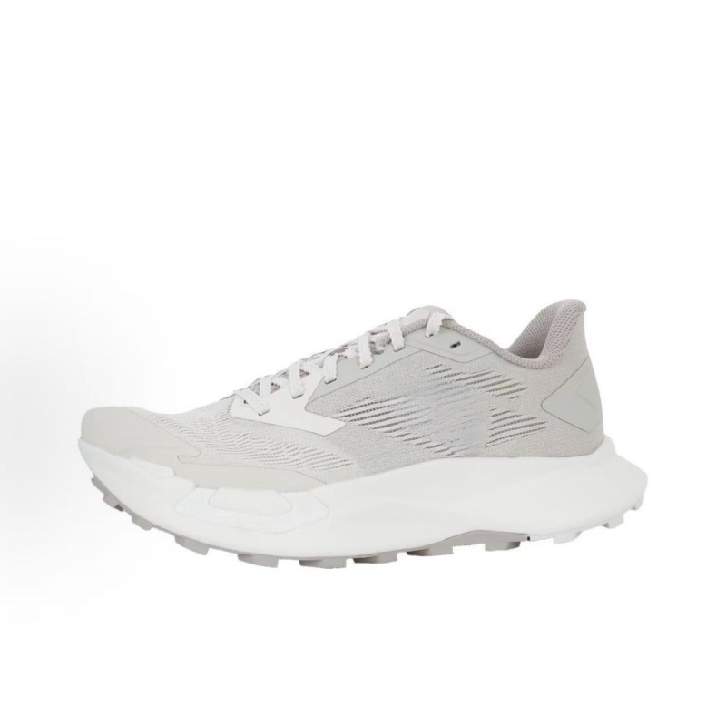 Хайкинг обувки: износоустойчиви, противохлъзващи, ударопоглъщащи, дишащи, леки (Външен материал: mesh; Подметка: rubber-plastic; Затваряне: връзки; Нос: кръгъл)