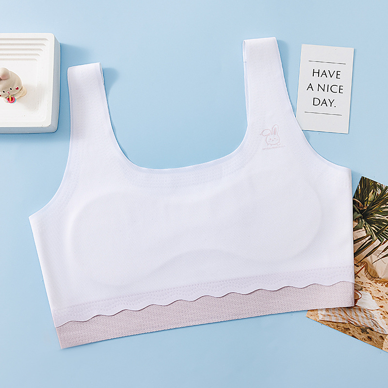 1. stupanj za djevojčice: bešavne grudnjake-tip majica-vest, najlon tkanina s pamuk podstavom, puni košarica, bez žice