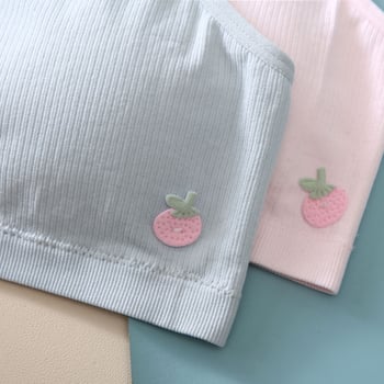 Donje rublje za djevojčice u razvoju s fiksnim čašicama, trokutasti oblik čašice, tanak kalup, glavna tkanina najlon, podstava od najlona, fiksirane dvostruke naramenice