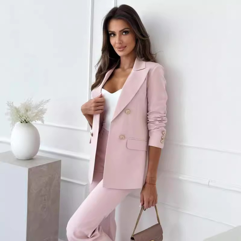Ženski sako-blazer uskog kroja, dvostruko kopčanje, ovratnik sakou, dugi rukavi, poliester