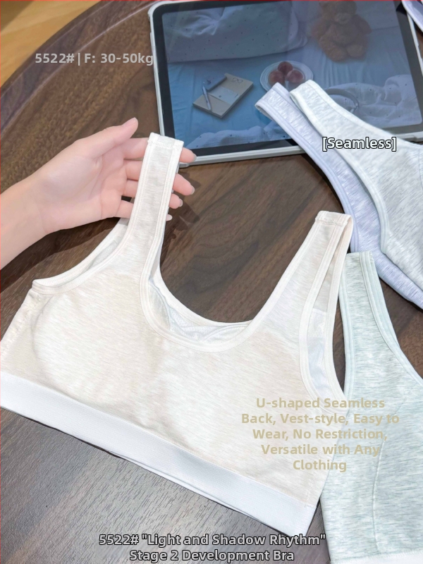 Dievčenská vesta s dvoma fázami vývoja, s integrovanou tenkou bavlnenou vložkou, okrúhly výstrih, viskóza 76.6%