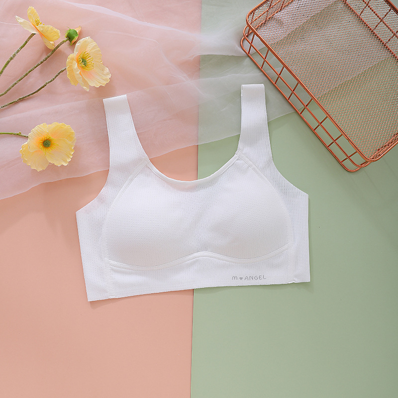 Sutien za tinejdžerice: pune košarice, tanke oblikovane košarice, košarice od pamuka, materijal 58% najlon, 42% spandeks, čvrste naramenice, prozračan kroz cijelu godinu