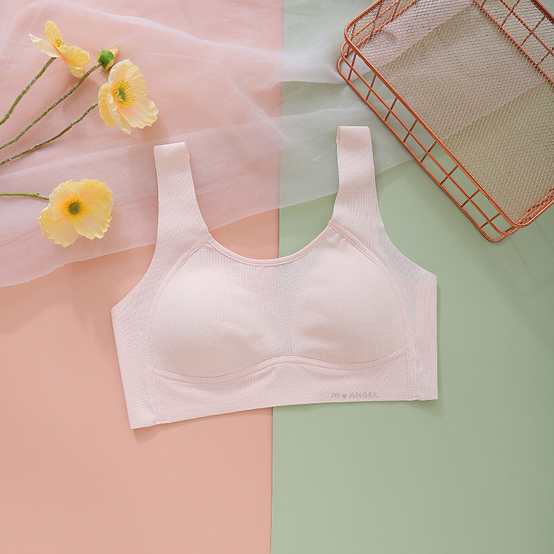 Sutien za tinejdžerice: pune košarice, tanke oblikovane košarice, košarice od pamuka, materijal 58% najlon, 42% spandeks, čvrste naramenice, prozračan kroz cijelu godinu