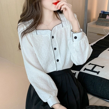 Ženska šifon košulja sa kvadratnim izrezom, dugi rukavi, uski kroj, poliester, duljina 40–50 cm