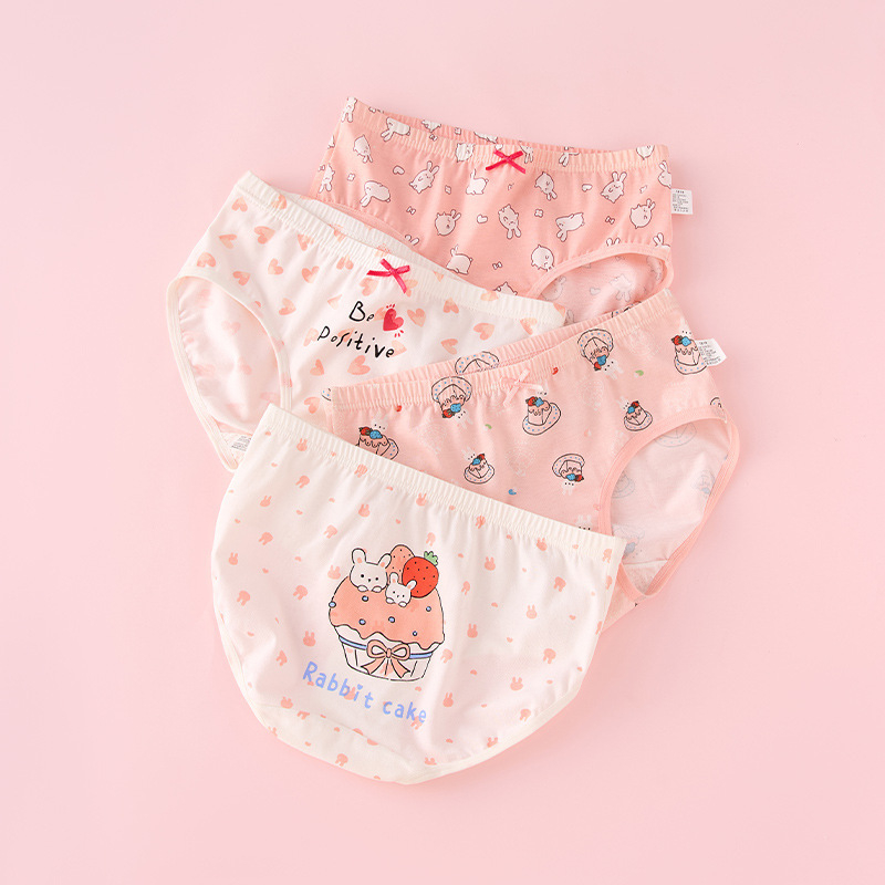 Dječje gaćice za djevojčice od pamuka, trokutasti kroj, 95% pamuk, za dob 3–8 godina, ljeto 2024