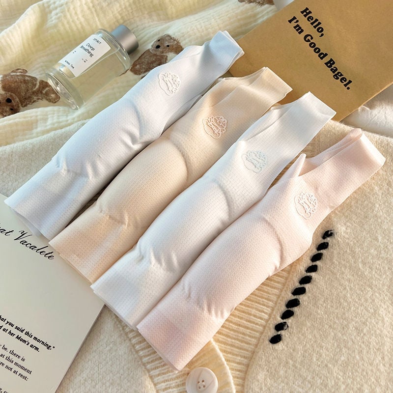 Dievčenský tréningový podprsenka vo vestovom štýle, bez švov, bez štítku, nylon 90–95%, pre deti nad 8 rokov (≥140 cm), vhodný na všetky ročné obdobia