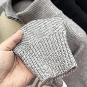 Мъжки плетен пуловер, свободен силует, дебел полиестерно-смесен трикотаж, кръгло деколте, дълги ръкави