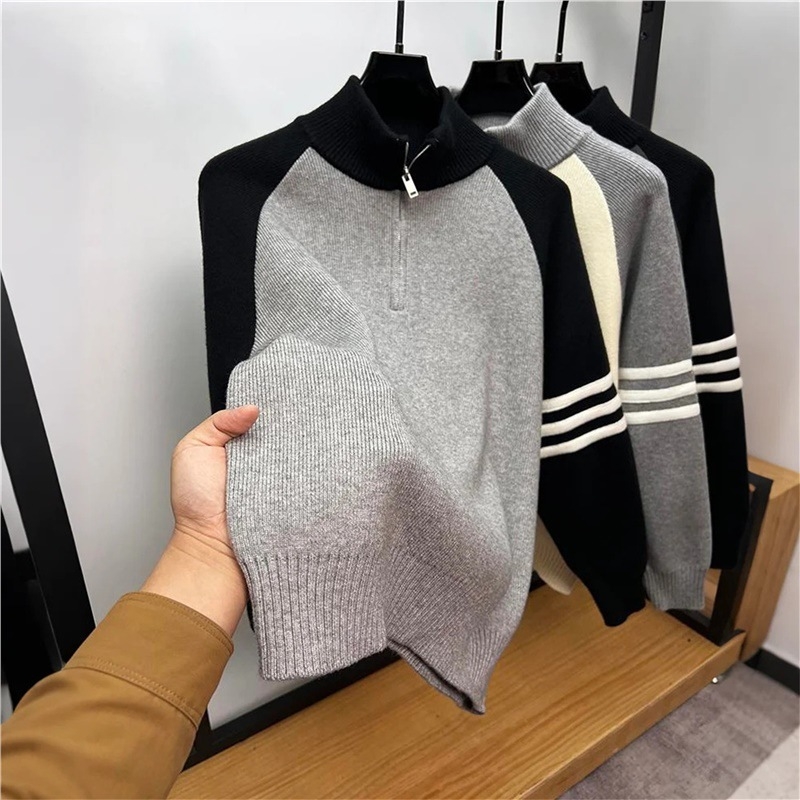 Мъжки плетен пуловер, свободен силует, дебел полиестерно-смесен трикотаж, кръгло деколте, дълги ръкави