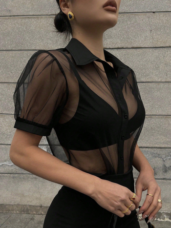 Hálós anyagú ing, 90–95% poliészter, polo gallér, hosszú ujjú, városi elegáns stílus.