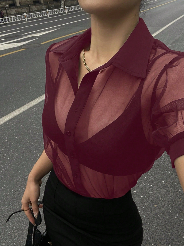 Hálós anyagú ing, 90–95% poliészter, polo gallér, hosszú ujjú, városi elegáns stílus.