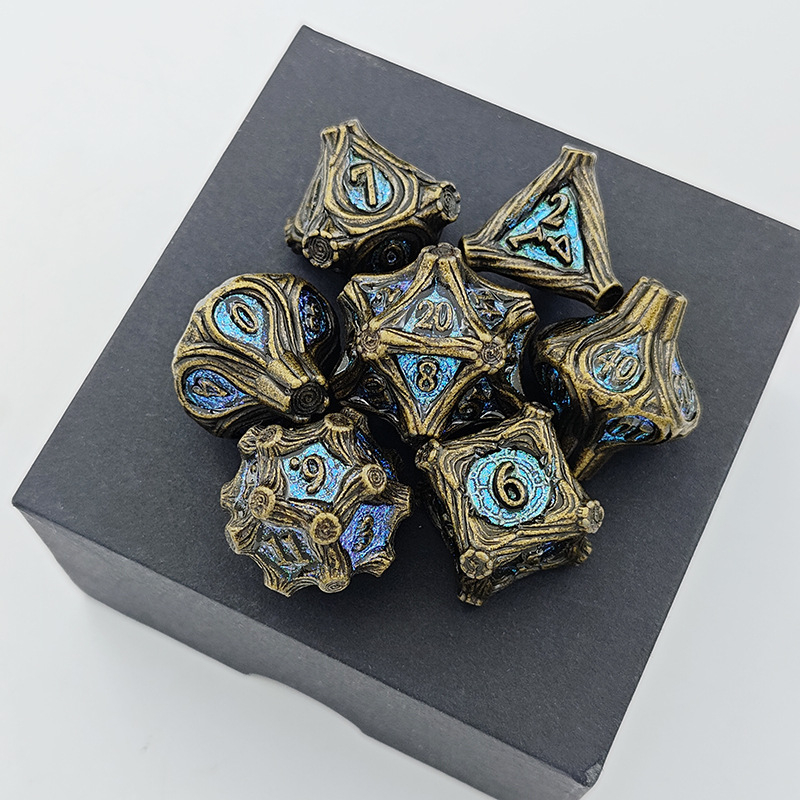 7-dijelni metalni set D20 kockice za RPG — zlitina cinka, poliedrični oblik, mogućnost prilagodbe