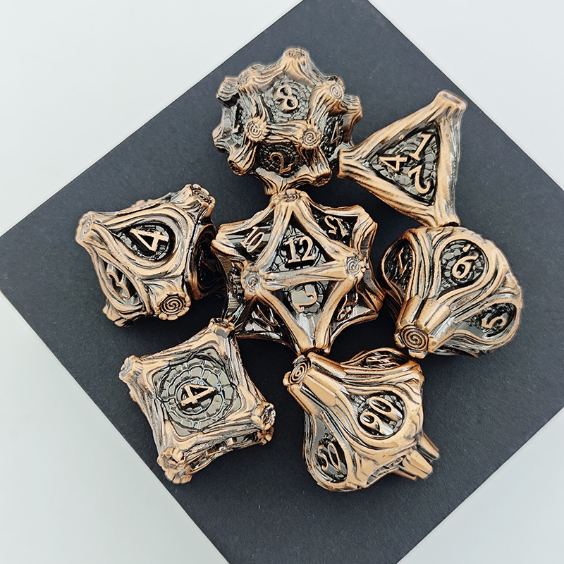 7-dijelni metalni set D20 kockice za RPG — zlitina cinka, poliedrični oblik, mogućnost prilagodbe