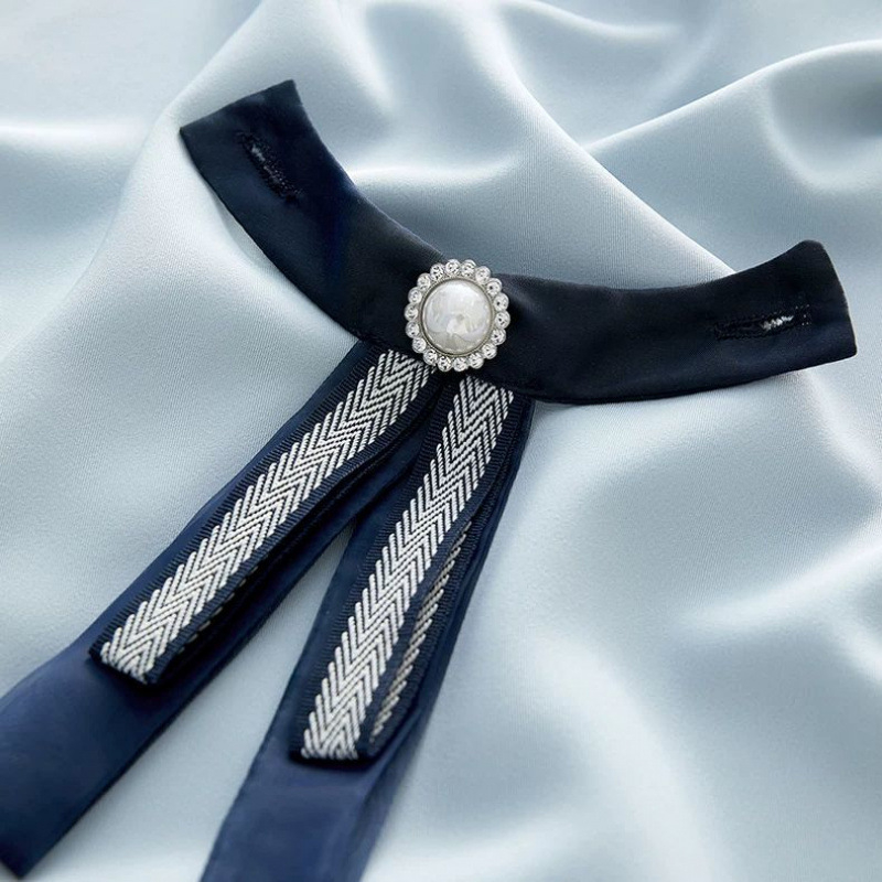 Ženska košulja od šifona, dugi rukavi, ovratnik košulje, širok kroj, gradski stil, jesen 2025