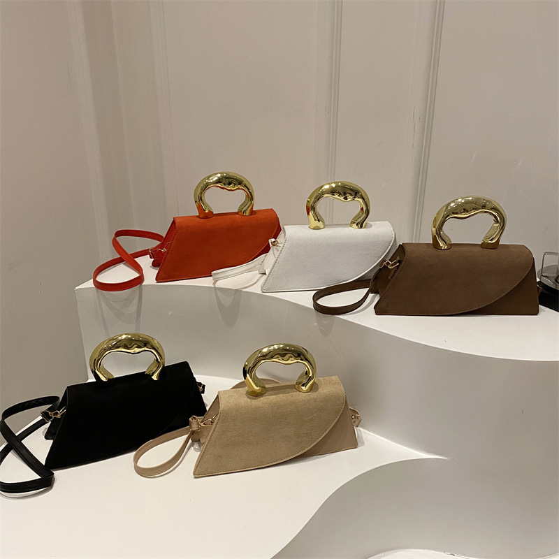 Ženska PU kvadratna crossbody torba, ulični stil, zatvoren otvar, unutarnja džep, jedna naramenica