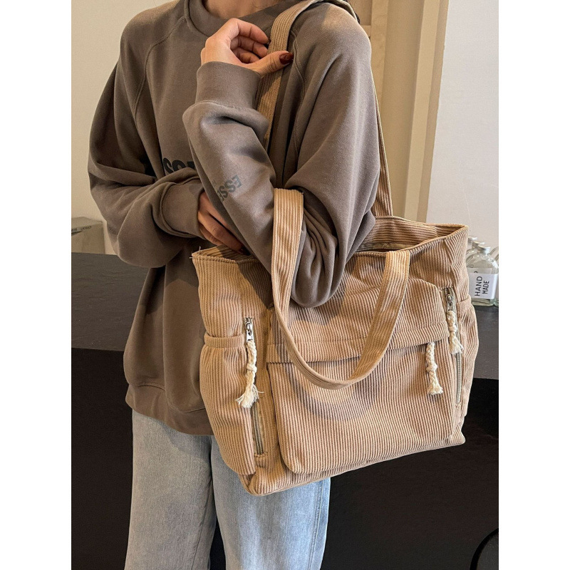 Corduroy Tote Bag с цип, вътрешни джобове за цип и телефон, двойни презрамки - Есен 2024