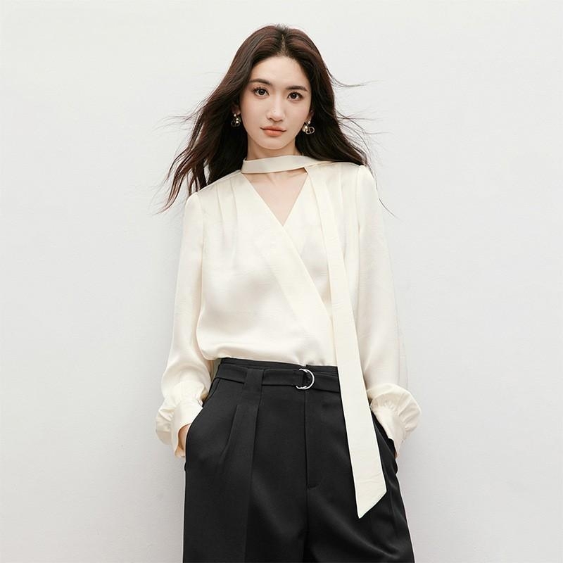 Chiffon bluza s V ovratnikom, puffos rukavi, dugi rukavi, jednobojna, opušten kroj (pamuk-elastin)