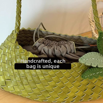 Ръчно плетена PU подмишникова чанта за жени — отворен горен край, скрит джоб с цип, PU подплата, хоризонтална квадратна форма, единична презрамка, Tonghao Leather Goods