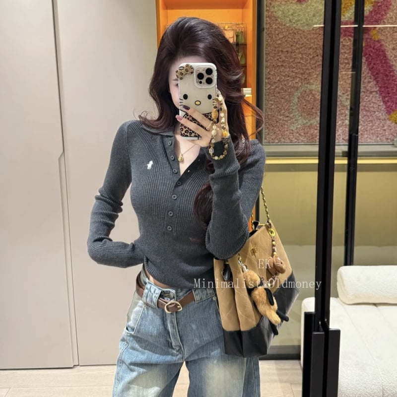 Pulover od vunene smeše s akrilom <30%, polo ovratnik, uski kroj, dugi rukavi, elegantan gradski stil