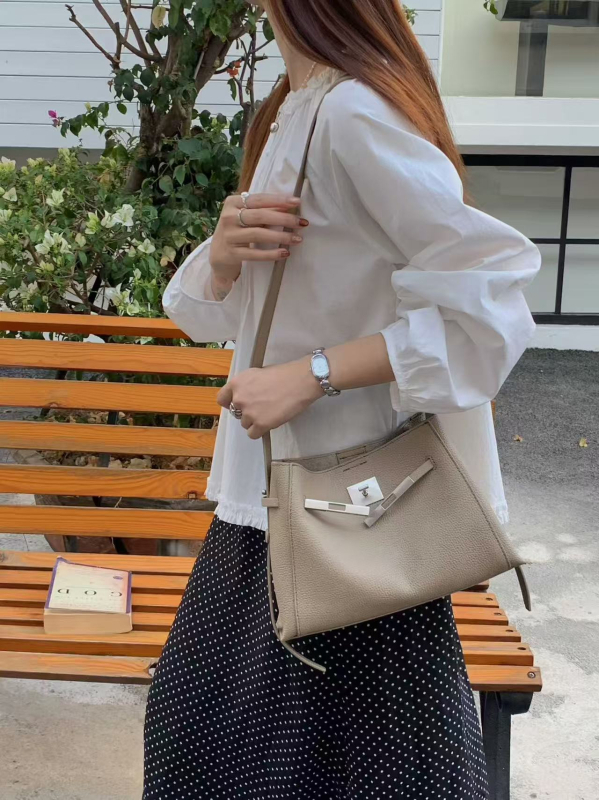 Кожа от висок клас чанта през рамо, градски минималистичен стил, цип за отваряне, джоб за телефон, PU подплата — модел XCY-58107#