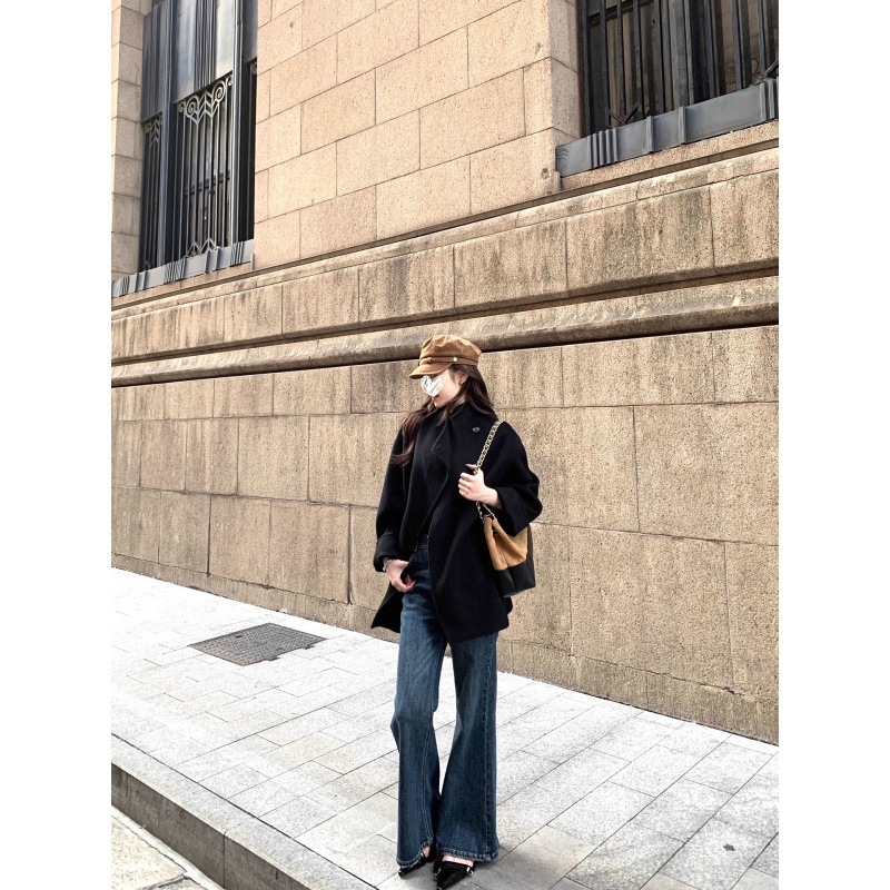 Ženski kaput od vunene smjese, srednja duljina, rever, jednostrano kopčanje, zima 2025