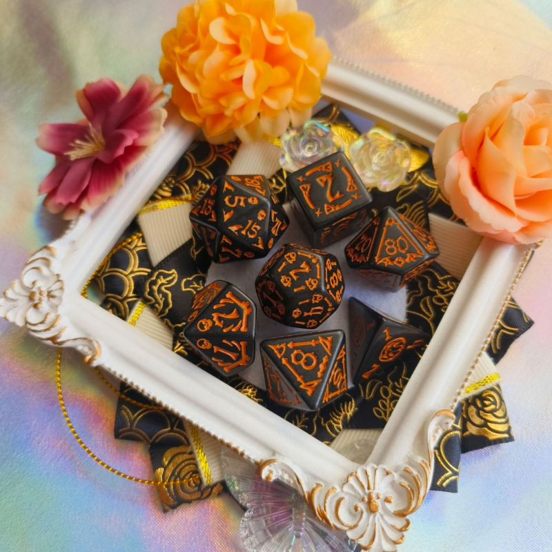 Set od 7 akrilnih kockica s temom Halloweena, prilagodljivi uzorci, zaobljeni kutovi, za Dungeons & Dragons