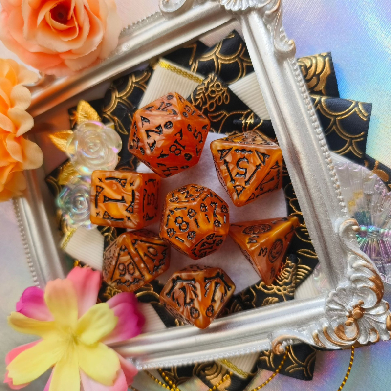 Set od 7 akrilnih kockica s temom Halloweena, prilagodljivi uzorci, zaobljeni kutovi, za Dungeons & Dragons