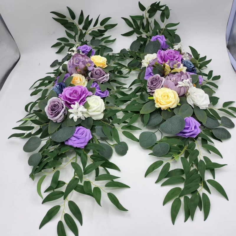 Esküvői virágok ívhez készlet (két darab) — Anyag: erősített Oxford szövet; Csomagolás: karton; Alkalmas esküvőkre; Személyre szabható feldolgozás: Igen; Licencelt magáncímke: Igen.