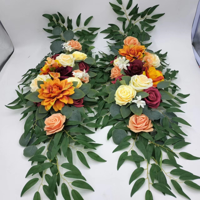 Esküvői virágok ívhez készlet (két darab) — Anyag: erősített Oxford szövet; Csomagolás: karton; Alkalmas esküvőkre; Személyre szabható feldolgozás: Igen; Licencelt magáncímke: Igen.