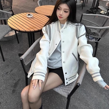 Basebalové sako Chenille so Spandexom, golier Polo, rukávy princezné, zapínanie na jeden gombík, voľný strih