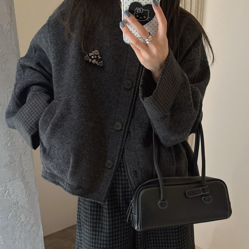 Fekete női kabát pamut-poliészter keverékből, 3D mintázattal, Hepburn és koreai stílussal, közepes vastagságú, zipzárral