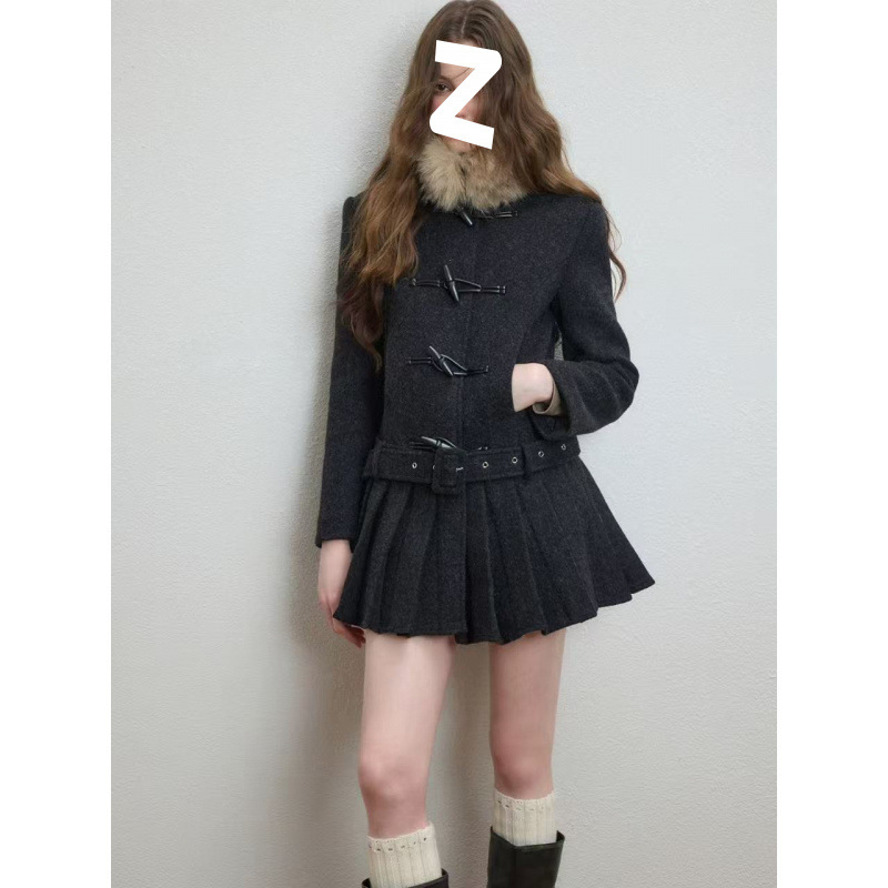 Női gyapjú kabát műszőrmés gallérral (szűk szabás, hosszított fazon, vastag gyapjúanyag)