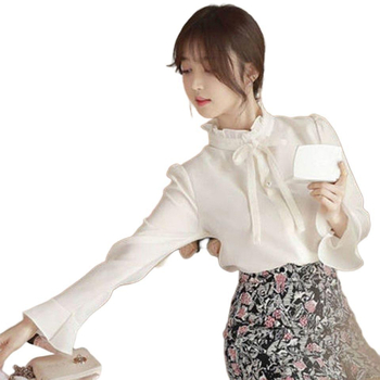 Риза от шифон, кръгло деколте, клеш ръкави, Vinylon фибър смес, стил Royal Sister