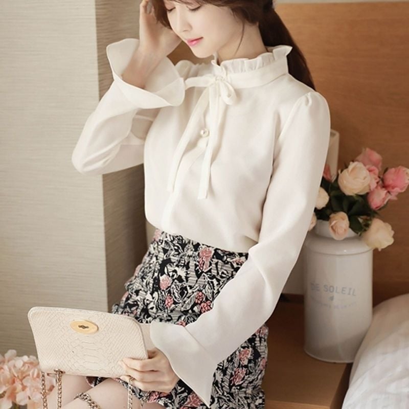 Риза от шифон, кръгло деколте, клеш ръкави, Vinylon фибър смес, стил Royal Sister