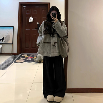 Chenille палто за жени в стил Хепбърн, корейско вдъхновение, зимно 2025, с рогови ръкави и пухена яка