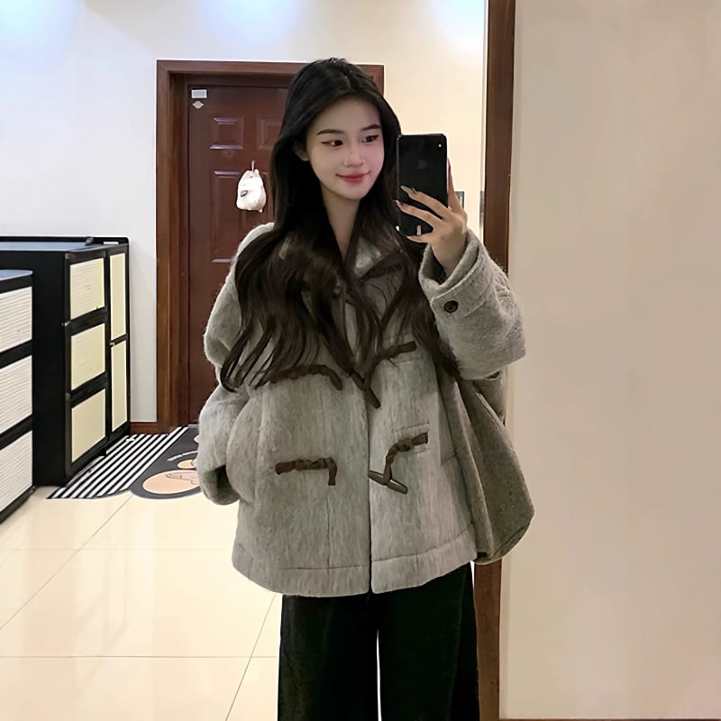 Chenille палто за жени в стил Хепбърн, корейско вдъхновение, зимно 2025, с рогови ръкави и пухена яка