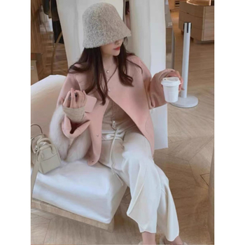 Palton scurt pentru femei, cu guler din blană, închidere single-breasted, mâneci lungi, buzunare, amestec poliester-spandex