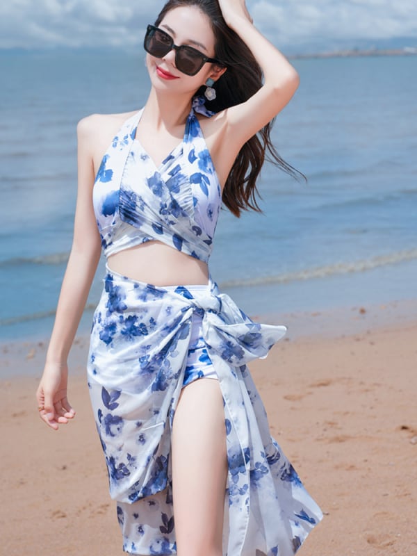 Γυναικείο σετ μπικίνι χωρίς μανίκια, με επένδυση για το στήθος και χωρίς μεταλλική υποστήριξη; Υφασμα Milk Silk, 94% πολυεστέρας, 220 g; επένδυση πολυεστέρα με 94% σπάντεξ; κατάλληλο για κολύμβηση και θαλάσσια σπορ