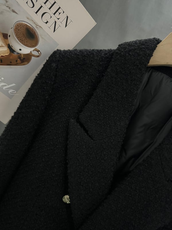 Женски жакет с двойно копчане и костюмска яка, гъста полиестерна материя, дълги ръкави, средна дължина, зимна колекция 2025