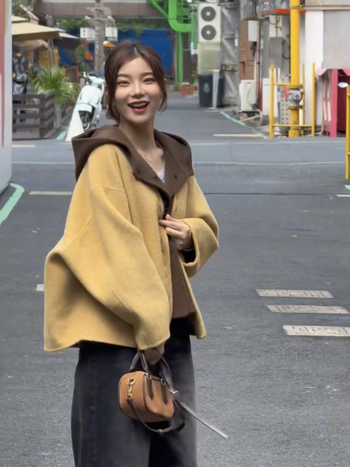 Дамско вълнено палто с качулка, свободен силует, корейски стил, дебел плат, дължина 50–65 см