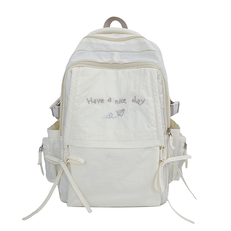 Ženski ruksak od najlona, kapacitet 20–35 L, prozračan dizajn, zakrivljene naramenice, pretinac za prijenosno računalo