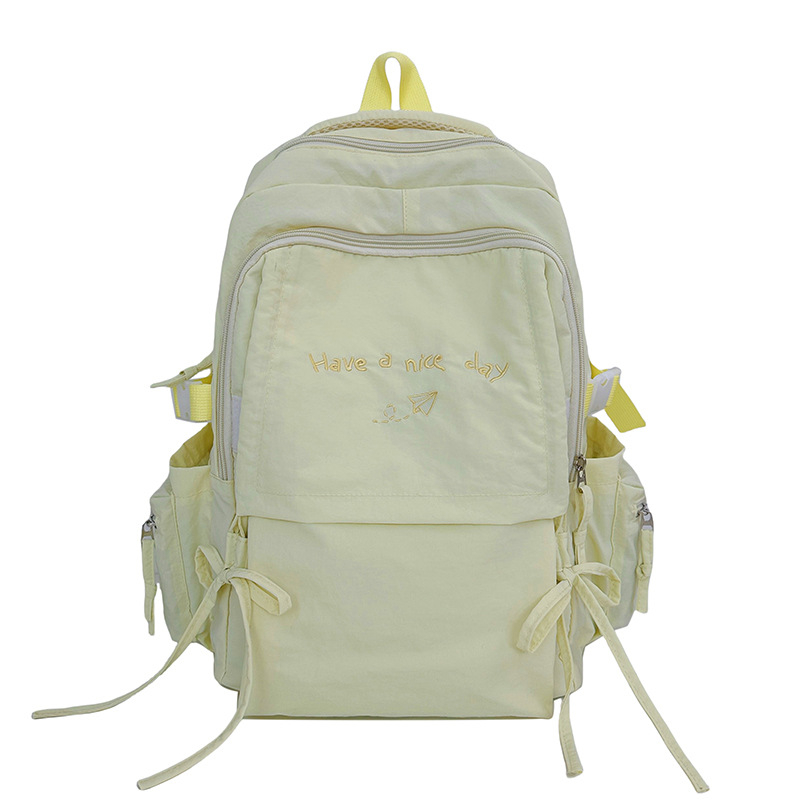 Ženski ruksak od najlona, kapacitet 20–35 L, prozračan dizajn, zakrivljene naramenice, pretinac za prijenosno računalo
