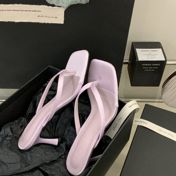 Високи сандали с квадратен нос, корейски стил — горна материя супер влакна, PU вътрешен слой, подметка гума, лято 2025