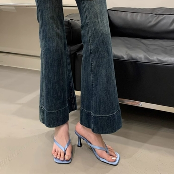 Високи сандали с квадратен нос, корейски стил — горна материя супер влакна, PU вътрешен слой, подметка гума, лято 2025