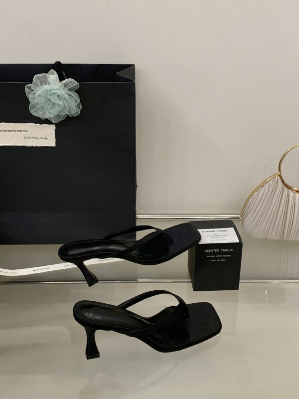 Високи сандали с квадратен нос, корейски стил — горна материя супер влакна, PU вътрешен слой, подметка гума, лято 2025