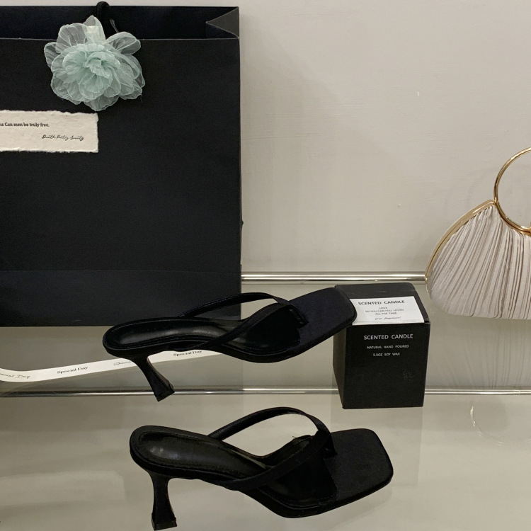 Високи сандали с квадратен нос, корейски стил — горна материя супер влакна, PU вътрешен слой, подметка гума, лято 2025