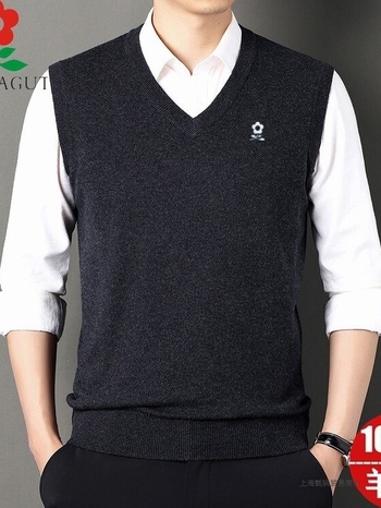 Мъжки V-образна плетена жилетка, Corduroy с Linen основа, Есен 2025